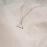 MOUNTAIN FRAME Necklace