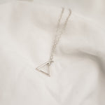 MOUNTAIN FRAME Necklace